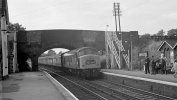 _Peak__1-Co-Co-1_D151_on_an_up_local_train_arriving_at_Kibworth_station,_Nigel_Tout_08.08.67.jpg