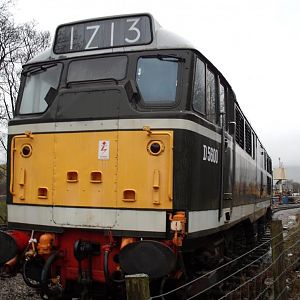Class 31 no. D5600 parked in a siding at Bolton Abbey station on the EBAR