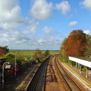 Reedham Station (Overlook from footbridge)